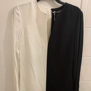 SIZE 38 Givenchy Two-Tone V-Neck Shift Dress